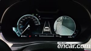 Genesis GV70 2.5T Бензин AWD 2023 года из Южной Кореи