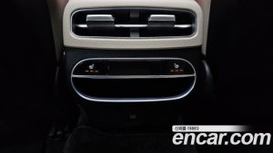 Genesis GV70 2.5T Бензин AWD 2023 года из Южной Кореи