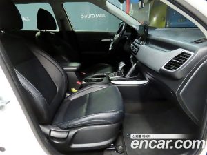Kia Seltos Бензин 1.6 Turbo 2WD 2021 года из Южной Кореи