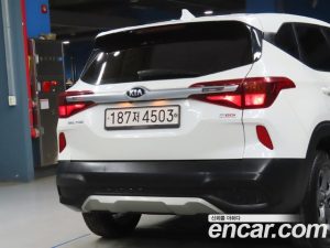 Kia Seltos Бензин 1.6 Turbo 2WD 2021 года из Южной Кореи