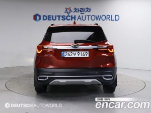 Kia Seltos Бензин 1.6 Turbo 2WD 2021 года из Южной Кореи