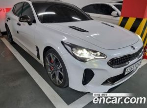 Kia Stinger 3.3 Turbo AWD 2020 года из Южной Кореи