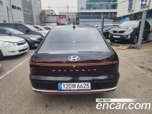 Hyundai Grandeur Exclusive 2023 года из Южной Кореи