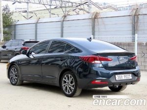 Hyundai AVANTE 1.6 2020 года из Южной Кореи