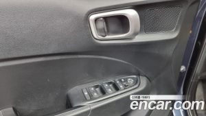 Hyundai Venue 1.6 Modern 2020 года из Южной Кореи