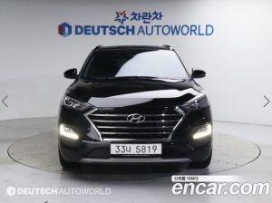 Hyundai Tucson Дизель 2.0 2WD 2019 года из Южной Кореи