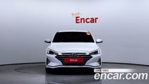 Hyundai AVANTE 1.6 2020 года из Южной Кореи