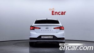 Hyundai AVANTE 1.6 2020 года из Южной Кореи
