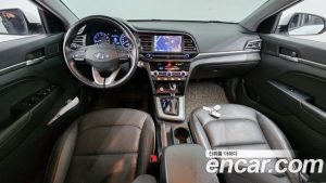 Hyundai AVANTE 1.6 2020 года из Южной Кореи