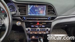 Hyundai AVANTE 1.6 2020 года из Южной Кореи