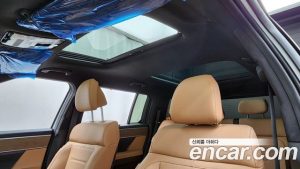 Hyundai Santafe Бензин 2.5T 2WD 2024 года из Южной Кореи