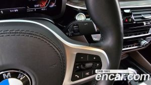 BMW 5-Series 520i M Sport 2020 года из Южной Кореи