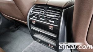 BMW 5-Series 520i M Sport 2020 года из Южной Кореи