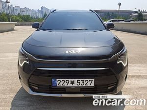 Kia Niro Prestige 2024 года из Южной Кореи