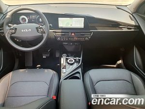 Kia Niro Prestige 2024 года из Южной Кореи
