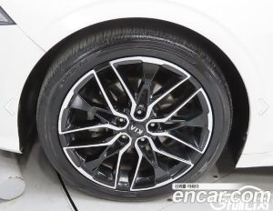 Kia K5 1.6 Turbo 2020 года из Южной Кореи