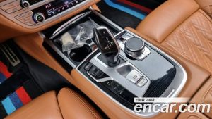 BMW 7-Series 730Ld xDrive M Sport 2020 года из Южной Кореи