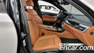BMW 7-Series 730Ld xDrive M Sport 2020 года из Южной Кореи