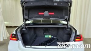 BMW 7-Series 730Ld xDrive M Sport 2020 года из Южной Кореи