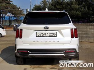 Kia Sorento Дизель 2.2 2WD 2021 года из Южной Кореи
