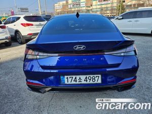 Hyundai AVANTE 1.6 2021 года из Южной Кореи