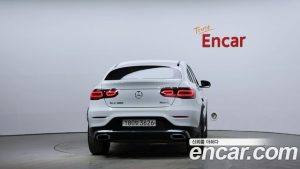 Mercedes-Benz GLC-Class GLC300 4MATIC Coupe 2020 года из Южной Кореи