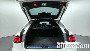 Mercedes-Benz GLC-Class GLC300 4MATIC Coupe 2020 года из Южной Кореи