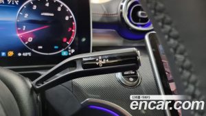 Mercedes-Benz C-Class C300 4MATIC AMG Line 2023 года из Южной Кореи
