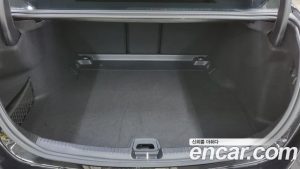 Mercedes-Benz C-Class C300 4MATIC AMG Line 2023 года из Южной Кореи