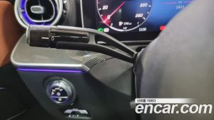 Mercedes-Benz C-Class C300 4MATIC AMG Line 2023 года из Южной Кореи