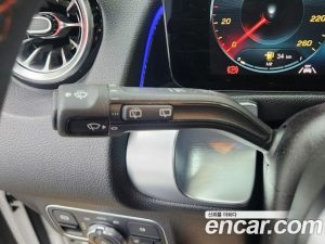 Mercedes-Benz GLB-Class GLB250 4MATIC 2023 года из Южной Кореи