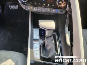 Hyundai AVANTE 1.6 2021 года из Южной Кореи