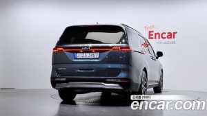 Kia Carnival Бензин 9-Seater Noblesse 2023 года из Южной Кореи