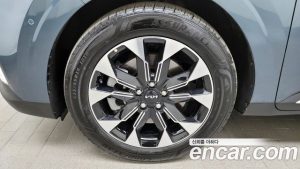 Kia Carnival Бензин 9-Seater Noblesse 2023 года из Южной Кореи