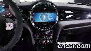 Mini Cooper JCW 2023 года из Южной Кореи