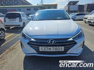 Hyundai AVANTE 1.6 2020 года из Южной Кореи