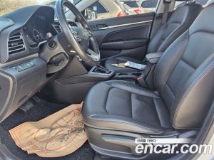 Hyundai AVANTE 1.6 2020 года из Южной Кореи