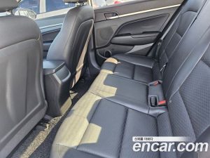 Hyundai AVANTE 1.6 2020 года из Южной Кореи