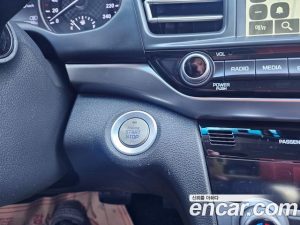 Hyundai AVANTE 1.6 2020 года из Южной Кореи