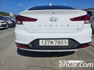 Hyundai AVANTE 1.6 2020 года из Южной Кореи