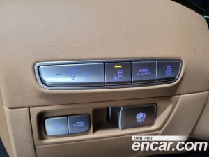 Kia K9 3.8 GDI AWD 2021 года из Южной Кореи