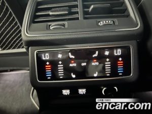 Audi A7 50 TDI 4WD Premium 2020 года из Южной Кореи