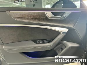 Audi A7 50 TDI 4WD Premium 2020 года из Южной Кореи
