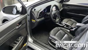 Hyundai AVANTE 1.6 2020 года из Южной Кореи