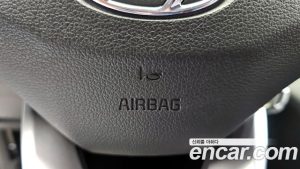 Hyundai AVANTE 1.6 2020 года из Южной Кореи