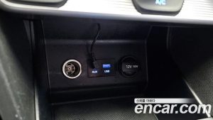 Hyundai AVANTE 1.6 2020 года из Южной Кореи