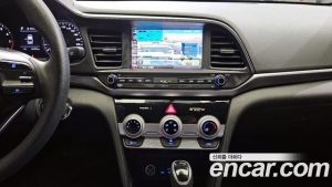 Hyundai AVANTE 1.6 2020 года из Южной Кореи