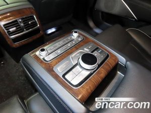 Kia K9 3.8 GDI AWD 2021 года из Южной Кореи