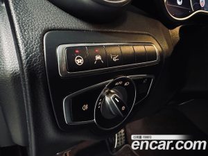 Mercedes-Benz C-Class C200 Cabriolet 2021 года из Южной Кореи