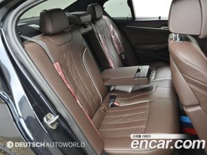 BMW 5-Series 520d M Sport Plus 2020 года из Южной Кореи